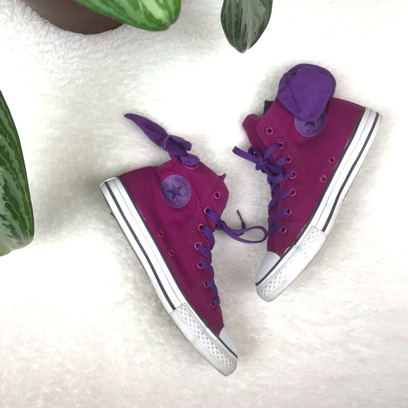 converse with bows on the back